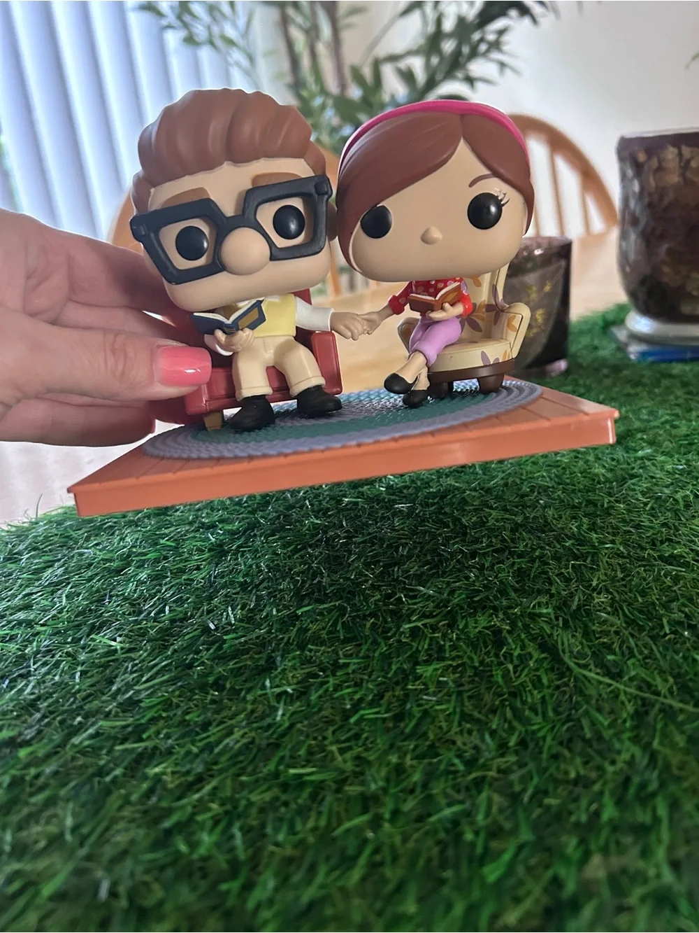Funko Pop! Moment Disney Pixar Up Carl & Ellie Holding Hands Vinyl Figure No Box